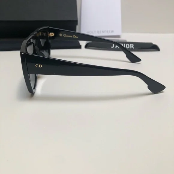 Christian Dior J’Adior Visor Black Authentic Sunglasses EUC - Picture 12 of 17